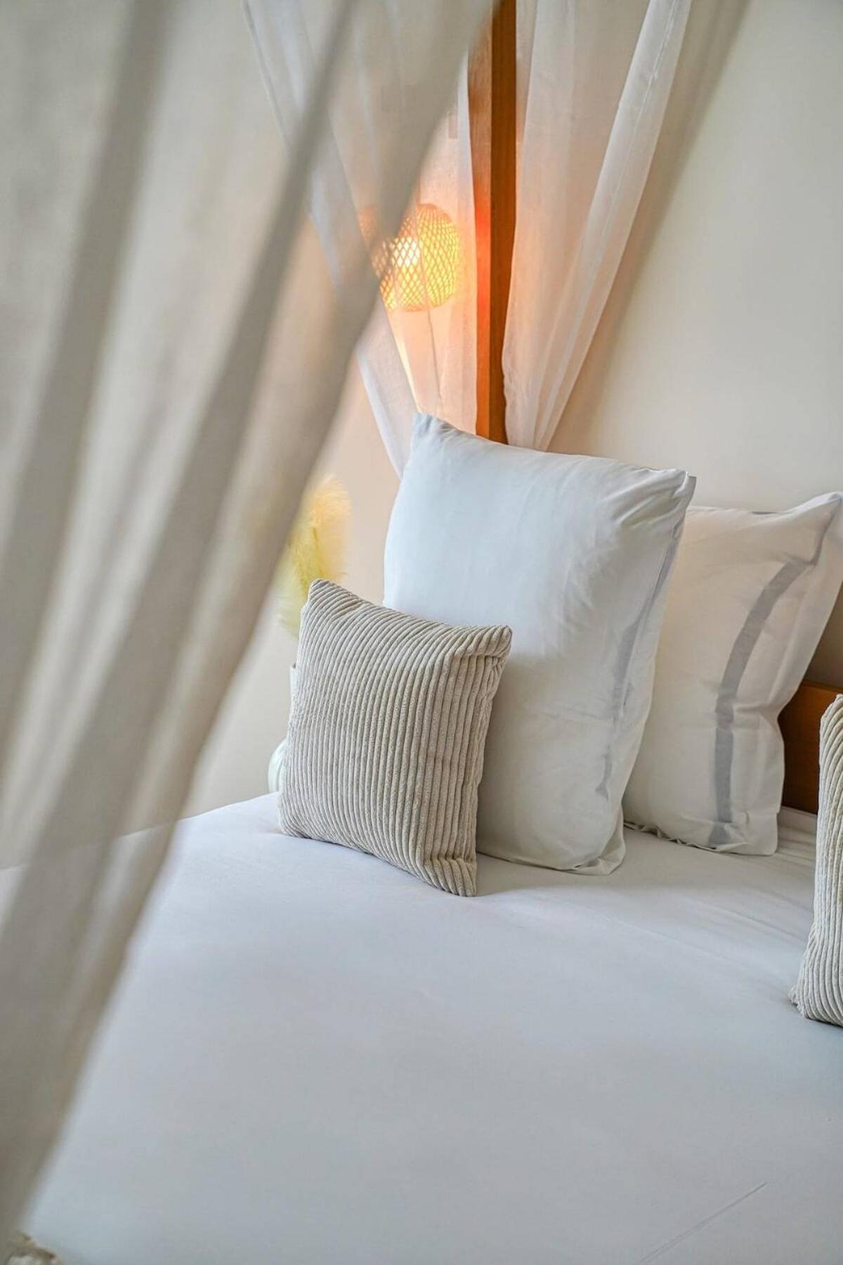 Inn Place To Be Paris La Defense كوربوفوا المظهر الخارجي الصورة