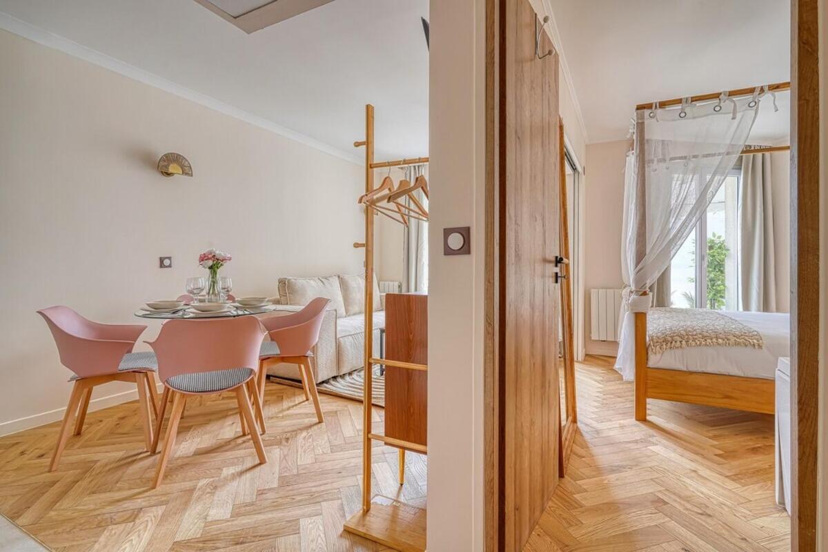 Inn Place To Be Paris La Defense كوربوفوا المظهر الخارجي الصورة