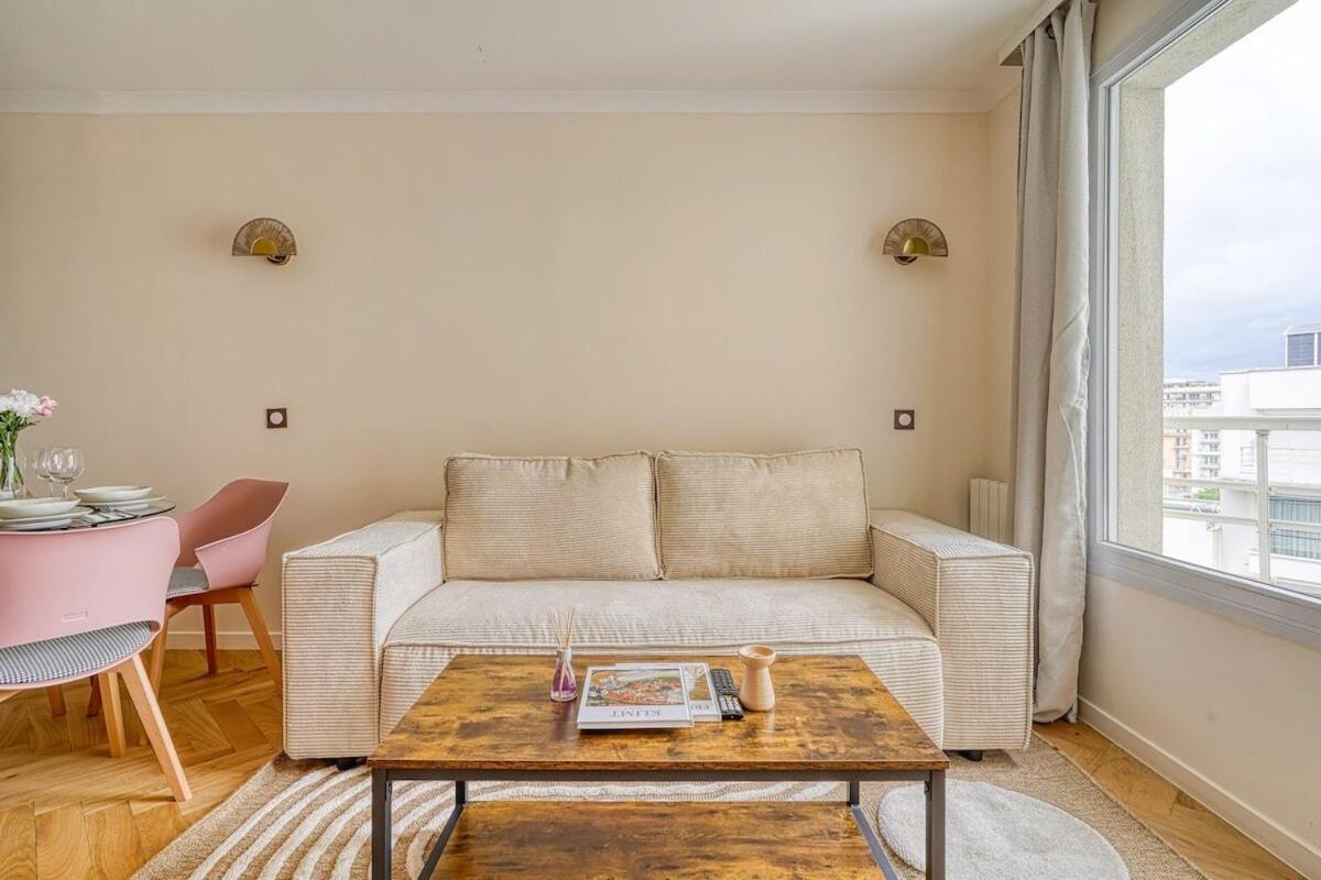 Inn Place To Be Paris La Defense كوربوفوا المظهر الخارجي الصورة